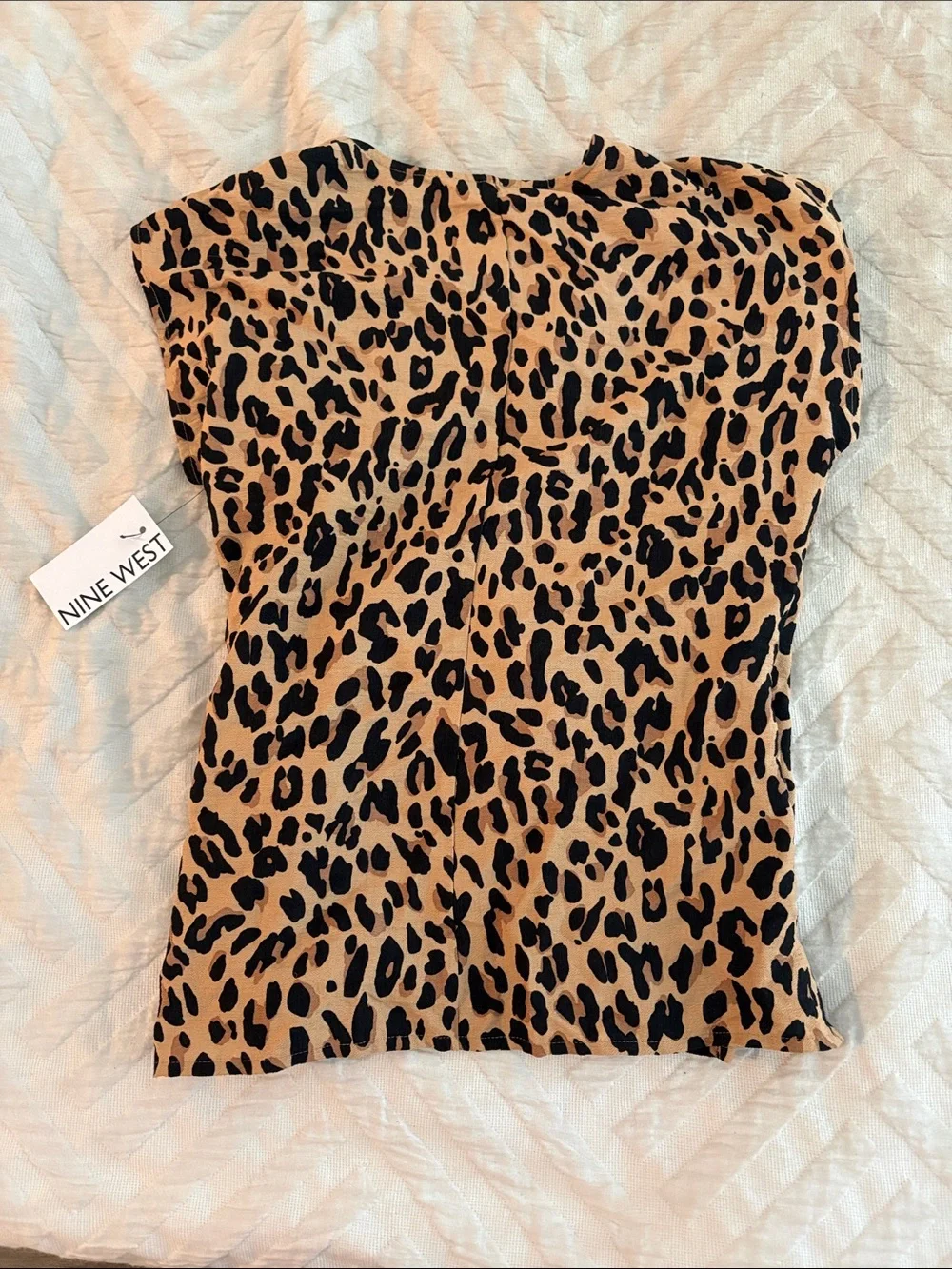 Nine West Leopard Wrap Top in Tan and Black with Ring Detail - Picture 4 of 4